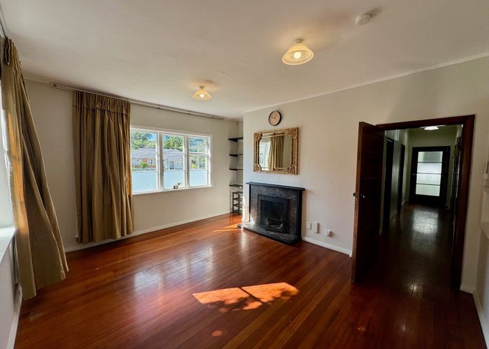  at 15 Connolly Avenue, Mount Roskill, Auckland
