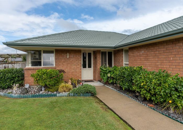  at 19 Rochester Place, Nawton, Hamilton