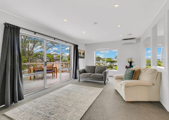  at 43 Agincourt Street, Glenfield, North Shore City, Auckland