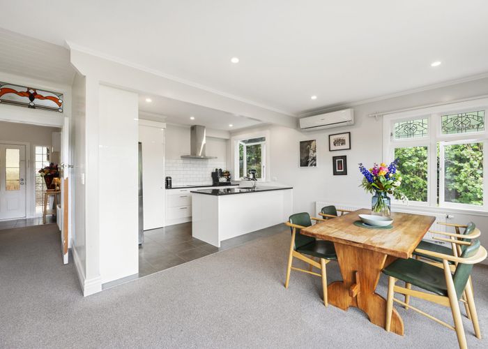  at 132 Te Anau Road, Hataitai, Wellington