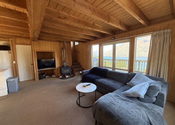  at 11B McKerrow Place, Sunshine Bay, Queenstown