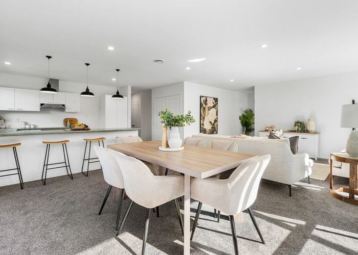  at 6 Warner Place, Heathcote, Christchurch City, Canterbury