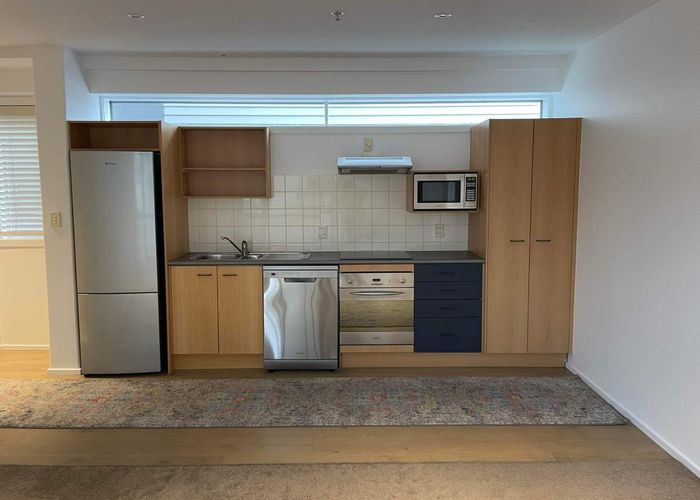  at 2D/44 Aitken Tce, Kingsland, Auckland City, Auckland