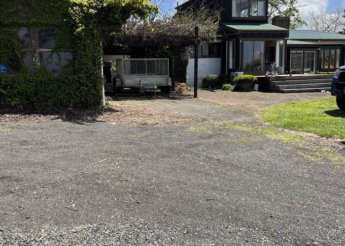  at 725 Highway 22, Tuakau