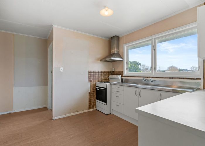  at 7 Leonard Place, Otara, Manukau City, Auckland
