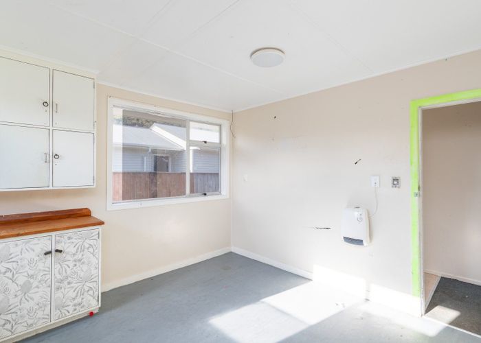  at 8 Orewa Grove, Wainuiomata, Lower Hutt, Wellington