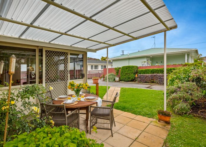  at 92A Sturges Road, Henderson, Auckland