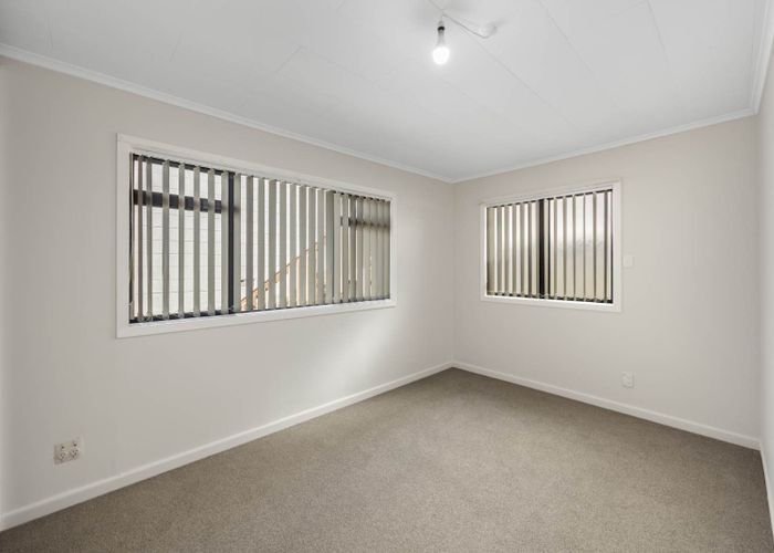  at 1/235 Titirangi Road, Titirangi, Waitakere City, Auckland