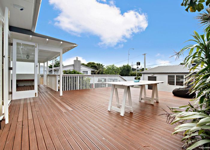  at 105 Abbotts Way, Remuera, Auckland