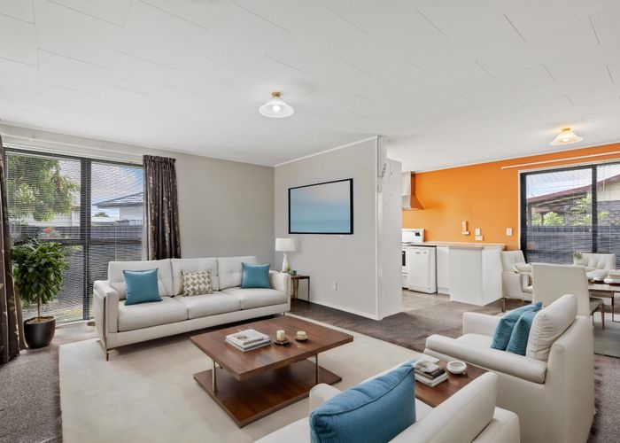  at 2/27 Vickerys Road, Wigram, Christchurch