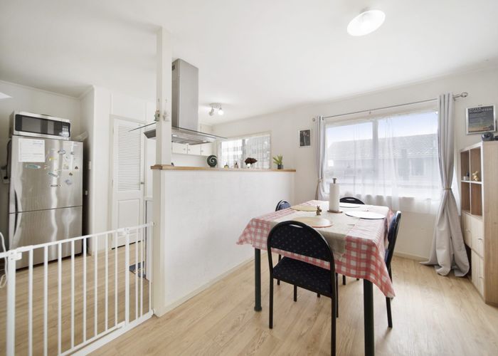  at 1/10 Dorendia Place, Manurewa, Manukau City, Auckland