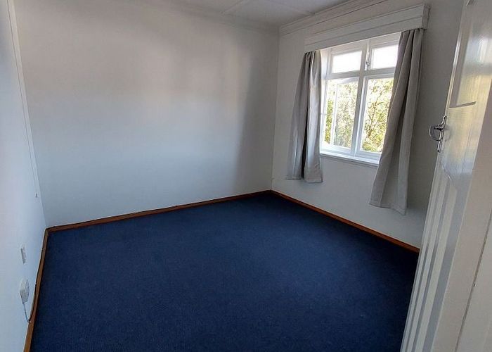  at 2/70 Melbourne Road, Island Bay, Wellington, Wellington