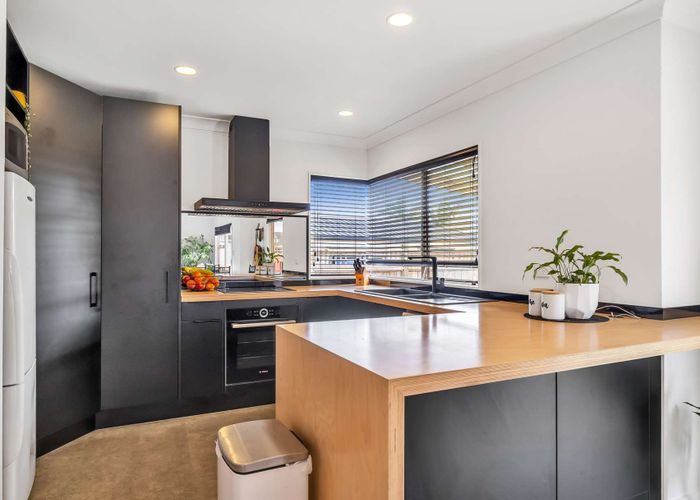  at 88 Dixon Road, Glenview, Hamilton, Waikato