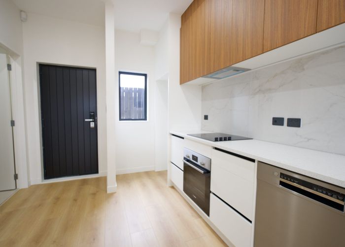  at 4/74 Burundi Avenue, Clendon Park, Manukau City, Auckland