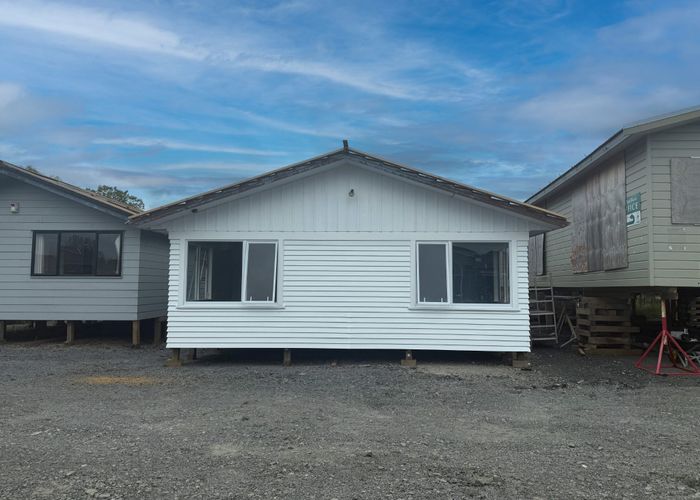  at 2 Garfield Road, Helensville, Rodney, Auckland