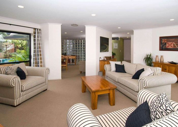  at 50 Meadowland Drive, Somerville, Auckland