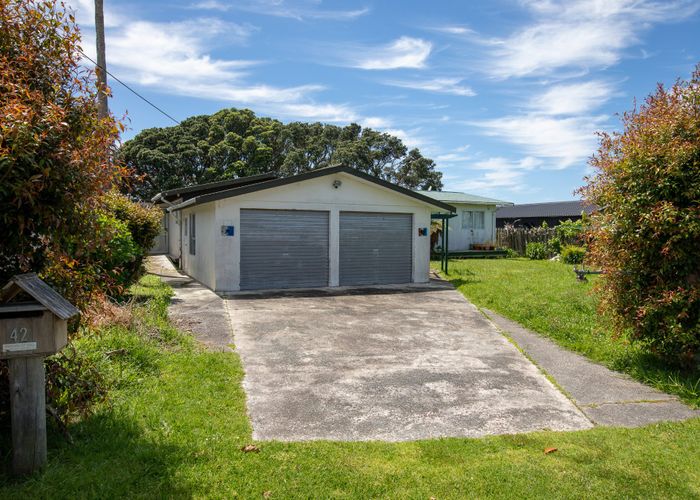  at 42 One Tree Point Road, One Tree Point