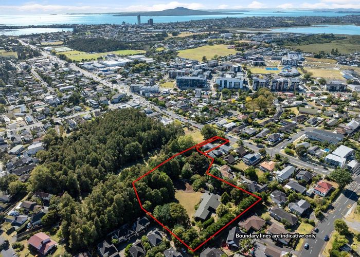  at 35 and 37 Ocean View Road, Hillcrest, North Shore City, Auckland