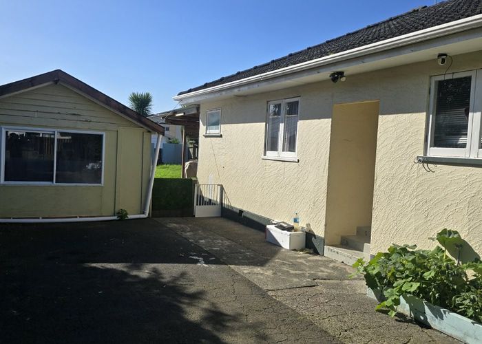  at 11B Sturdee Road, Manurewa, Manukau City, Auckland