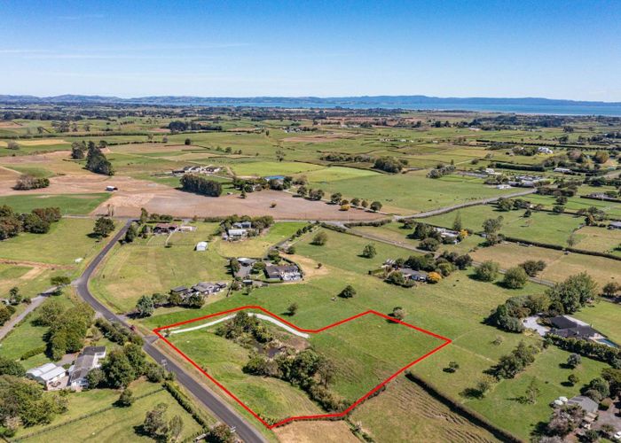  at 25 Bungard Road, Karaka, Papakura