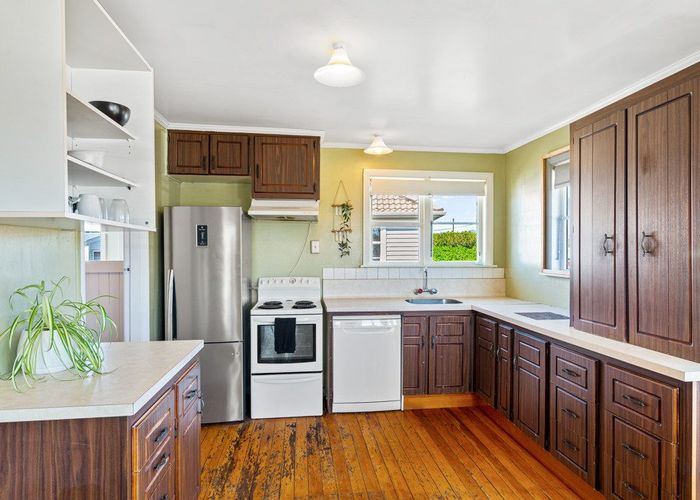  at 4 Churchill Street, Mayfield, Blenheim