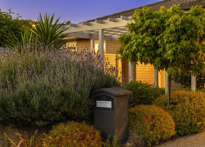  at 58 Hillcrest Road, Raumati Beach, Paraparaumu