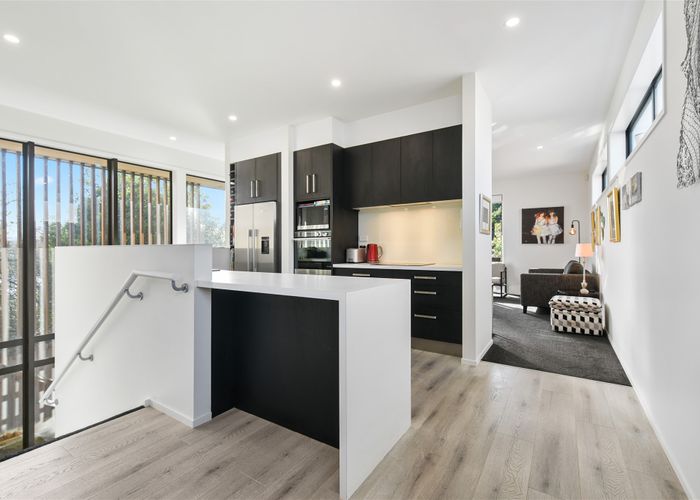  at 576C Grey Street, Hamilton East, Hamilton