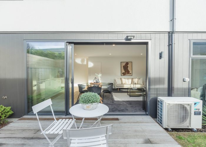  at 1/142 Milton Street, Somerfield, Christchurch City, Canterbury
