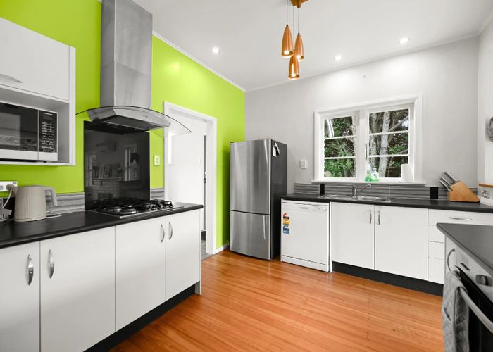  at 36 Forest Lake Road, Forest Lake, Hamilton, Waikato