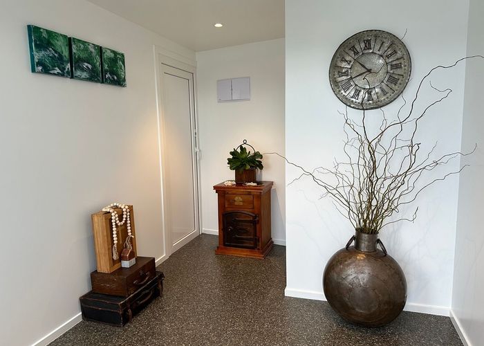  at 68 Cressy Terrace, Lyttelton, Banks Peninsula, Canterbury
