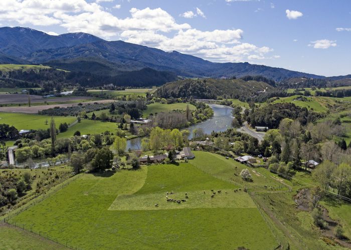 For sale 1311 Motueka Valley Highway, Ngatimoti, Tasman, Nelson