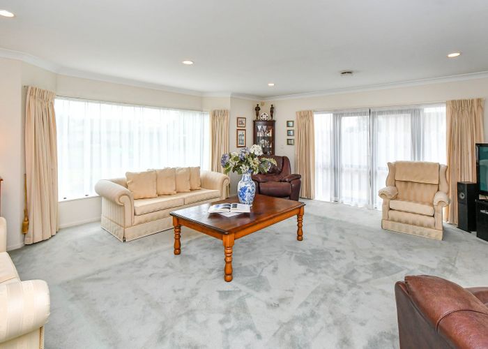  at 35 Longford Park Drive, Takanini, Auckland