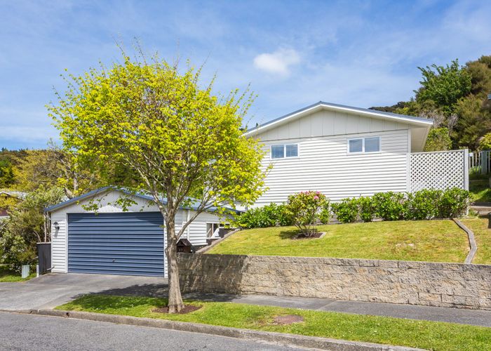  at 37 Mcgowan Road, Wainuiomata, Lower Hutt