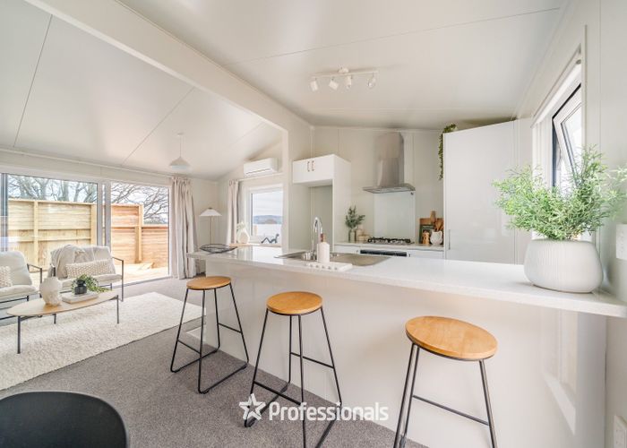  at 18F Norana Road, Maoribank, Upper Hutt, Wellington