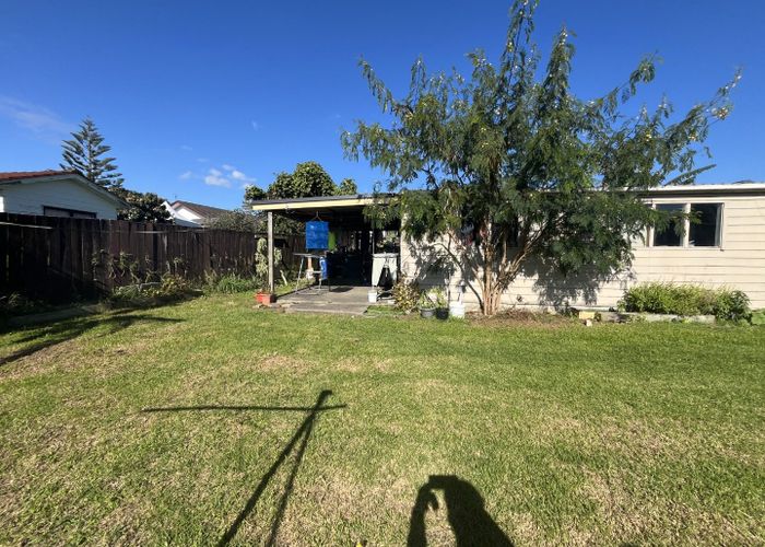  at 3 Rukumoana Place, Clendon Park, Manukau City, Auckland