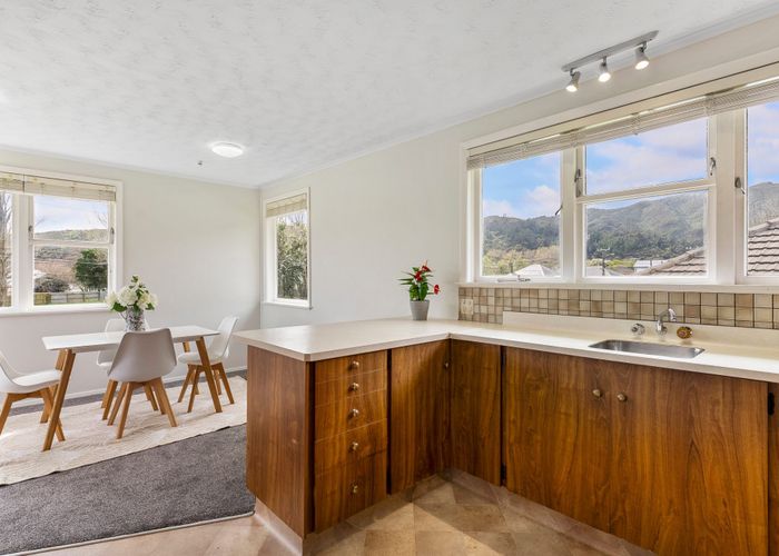  at 220 Waddington Drive, Naenae, Lower Hutt, Wellington