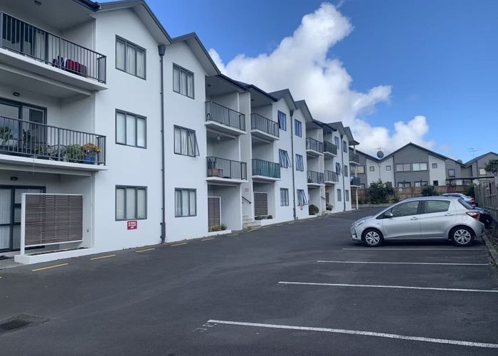  at 2E/47 Ireland Street, Mount Wellington, Auckland City, Auckland