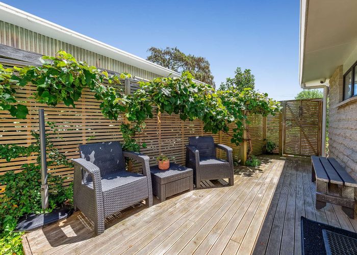  at 2 Nixon Street, Whanganui East, Whanganui