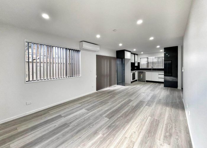  at 158c Pigeon Mountain Road, Half Moon Bay, Manukau City, Auckland