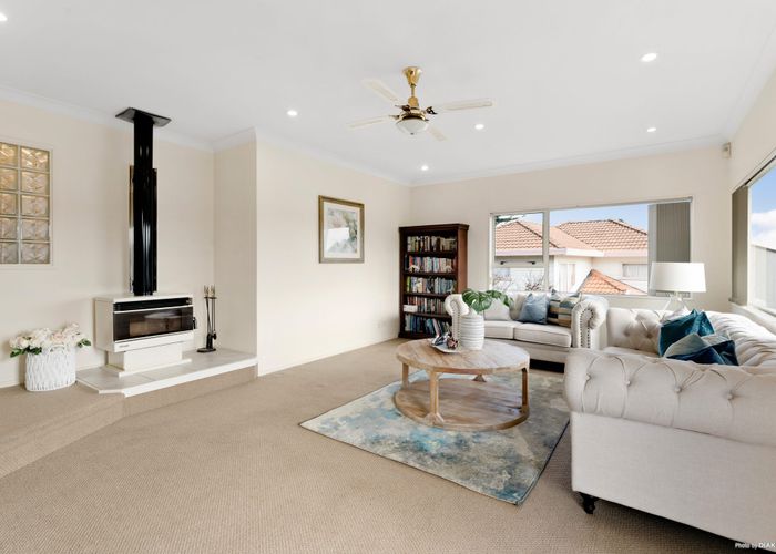  at 7 Delamare Court, Sunnynook, North Shore City, Auckland