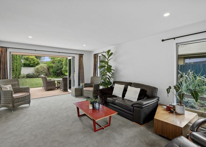  at 5 Elmslie Grove, Halswell, Christchurch