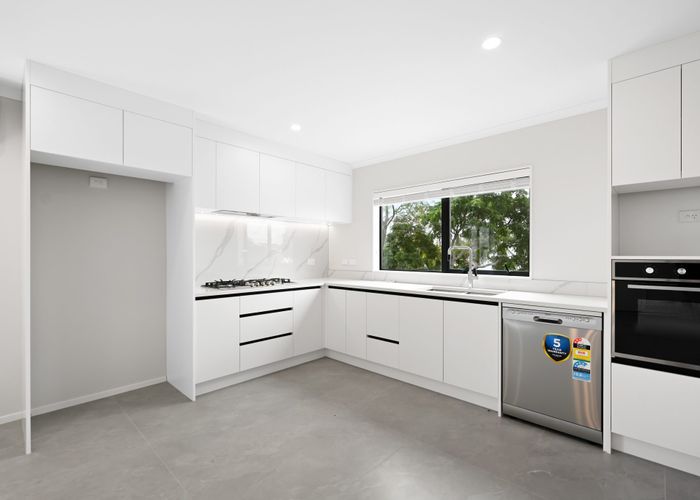  at 4/11 Musselwhite Terrace, Chartwell, Hamilton, Waikato