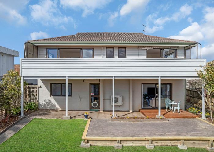  at 2/169 Stredwick Drive, Torbay, North Shore City, Auckland
