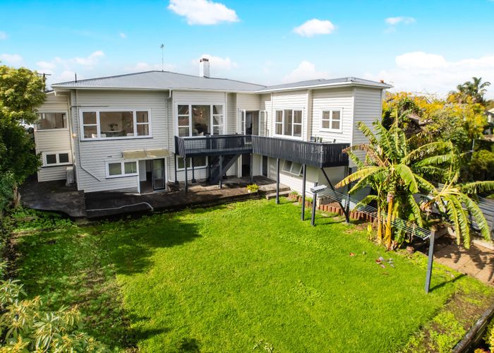  at 4 Bloomfield Place, Epsom, Auckland