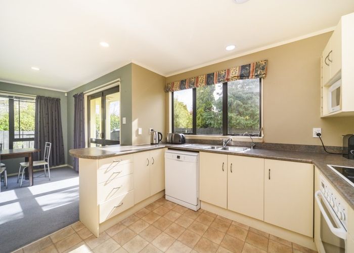  at 68 Clifton Terrace, Fitzherbert, Palmerston North