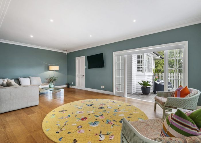 at 21 Francis Street, Hauraki, Auckland