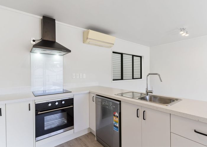  at 31/8 Flynn Street, Birkdale, North Shore City, Auckland