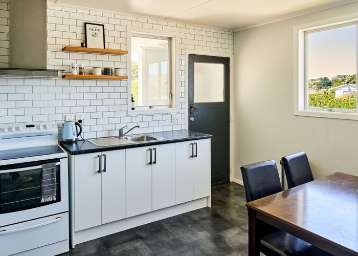  at 46 Beauzami Crescent, Ascot Park, Porirua