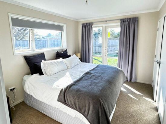  at 2 Picton Street, Papatoetoe, Auckland