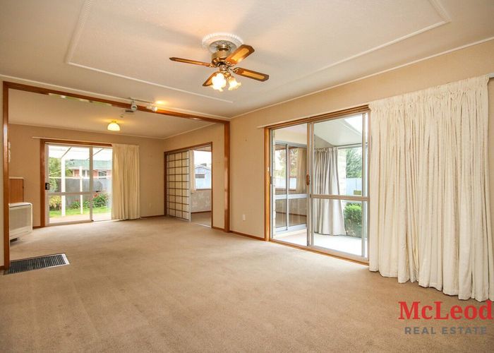  at 4 McElrea Place, Allenton, Ashburton